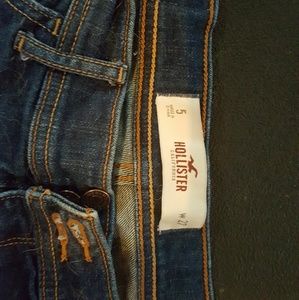 Size 5 Hollister Jean shorts